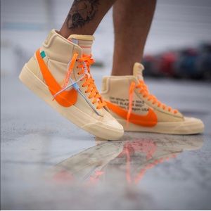 Looking for a authentic whole sale sneaker dealer